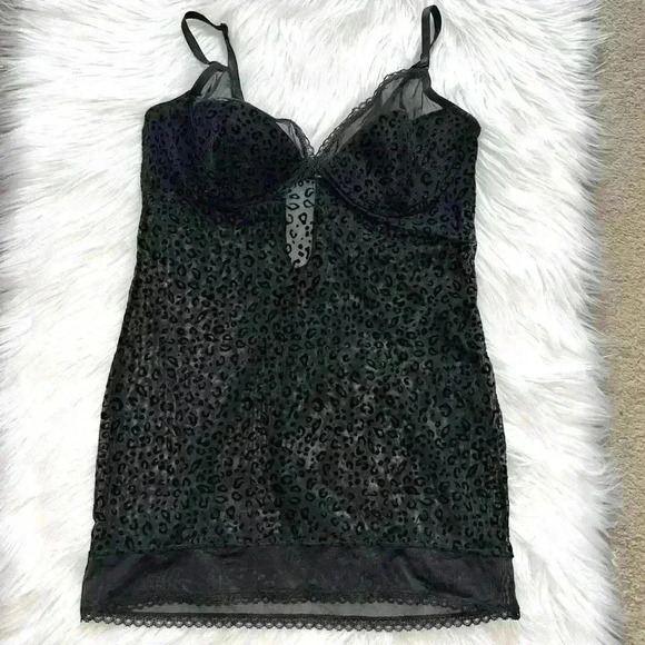 Jezebel Animal Print Babydoll Lingerie Velvet Print Medium - Picture 1 of 7